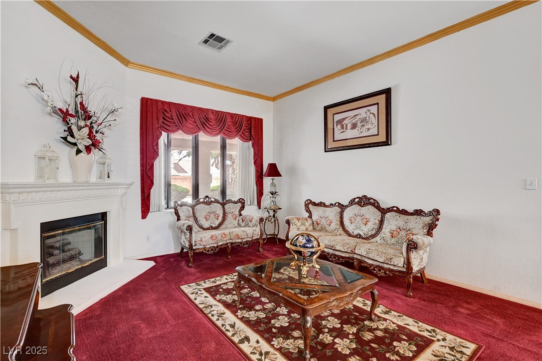 7461 Tahoe Basin Drive Property Photo 8