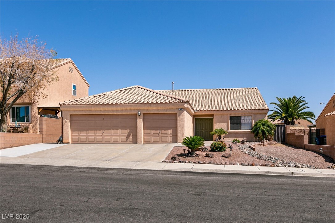 945 Stetson Drive