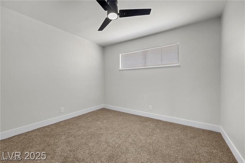 728 Carpenter Drive Property Photo 11