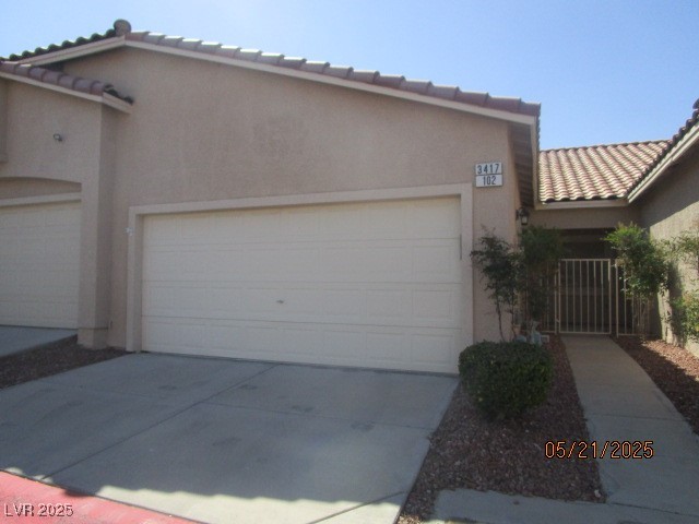 3417 Wexford Lane 102 Property Photo 1