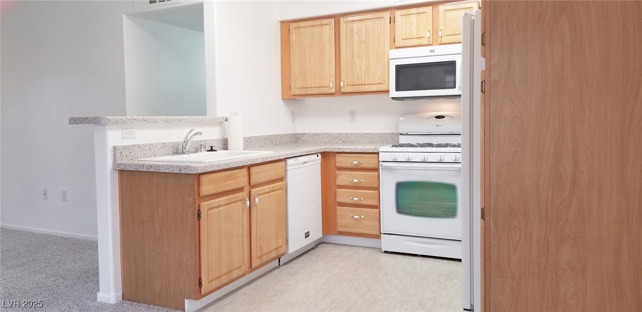 5710 East Tropicana Avenue 2178 Property Photo 5