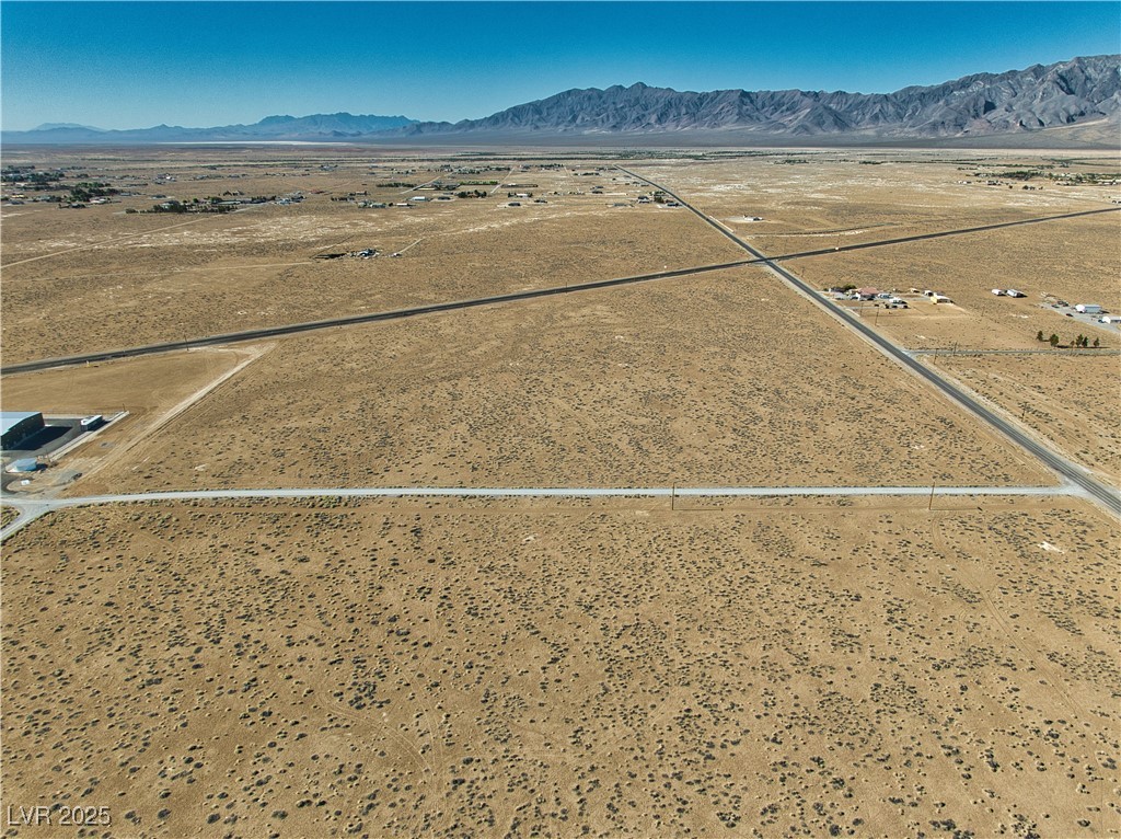 2800 West Nevada Highway 372 Property Photo 9