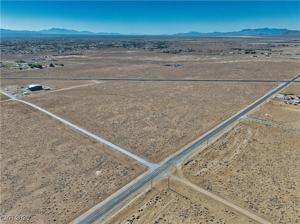 2800 West Nevada Highway 372 Property Photo 10