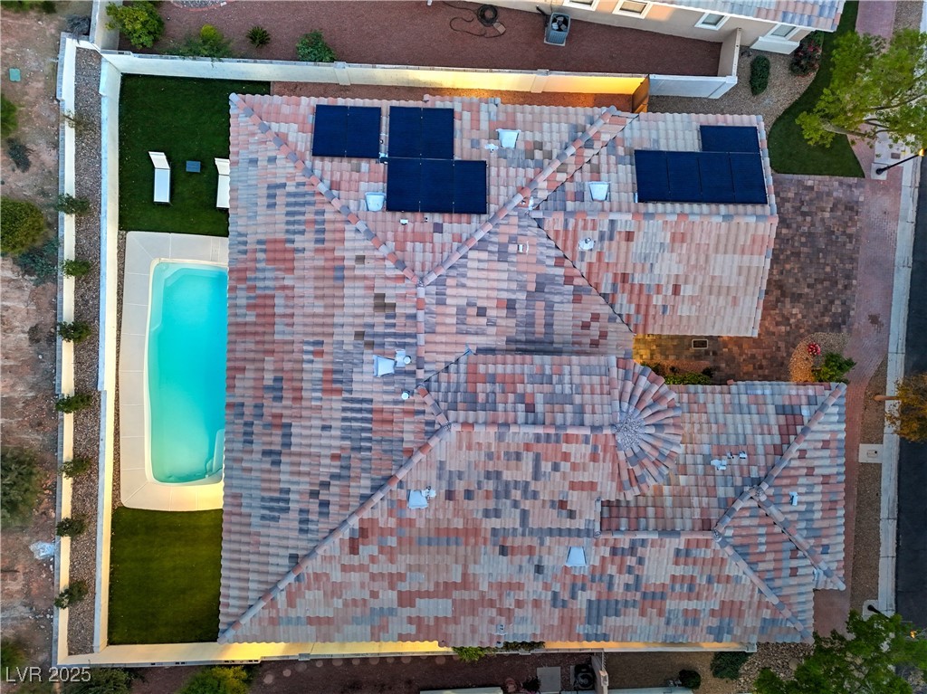 3020 Via Venezia Property Photo 34