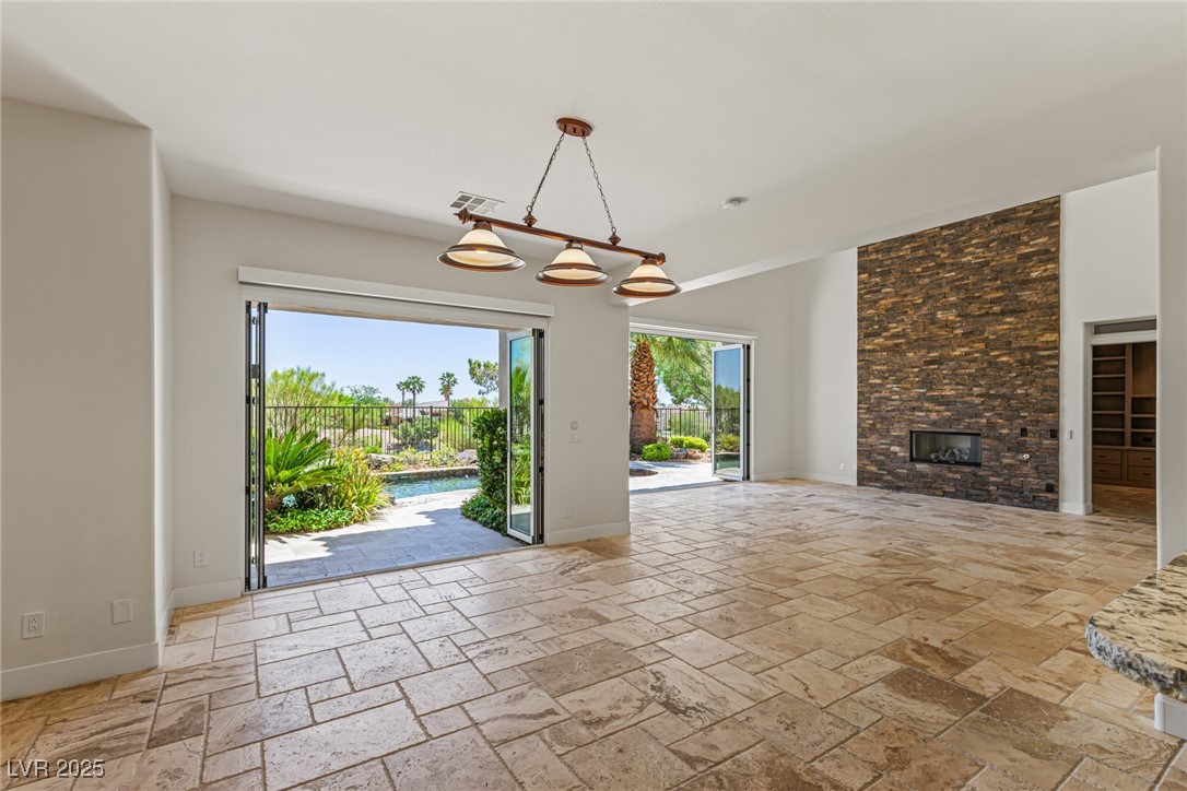 2436 Grassy Spring Place Property Photo 13