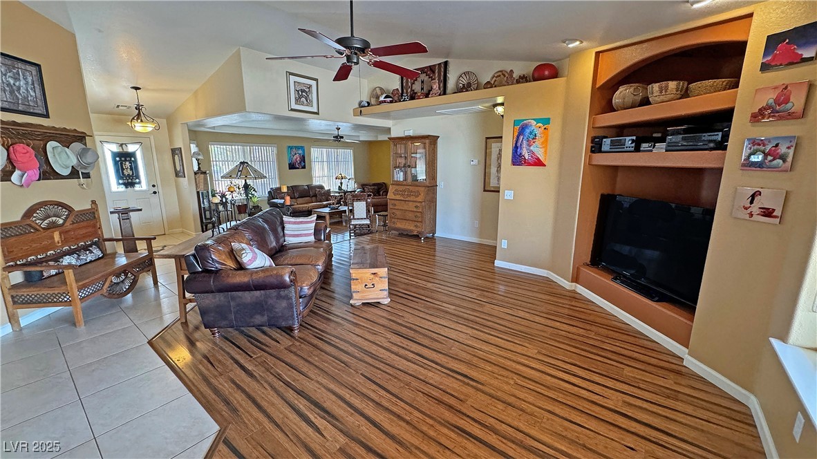 5480 Lincolnwood Court Property Photo 10