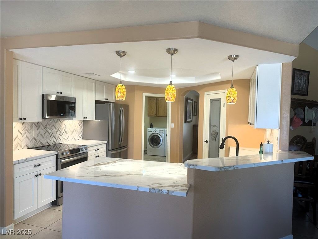 5480 Lincolnwood Court Property Photo 18