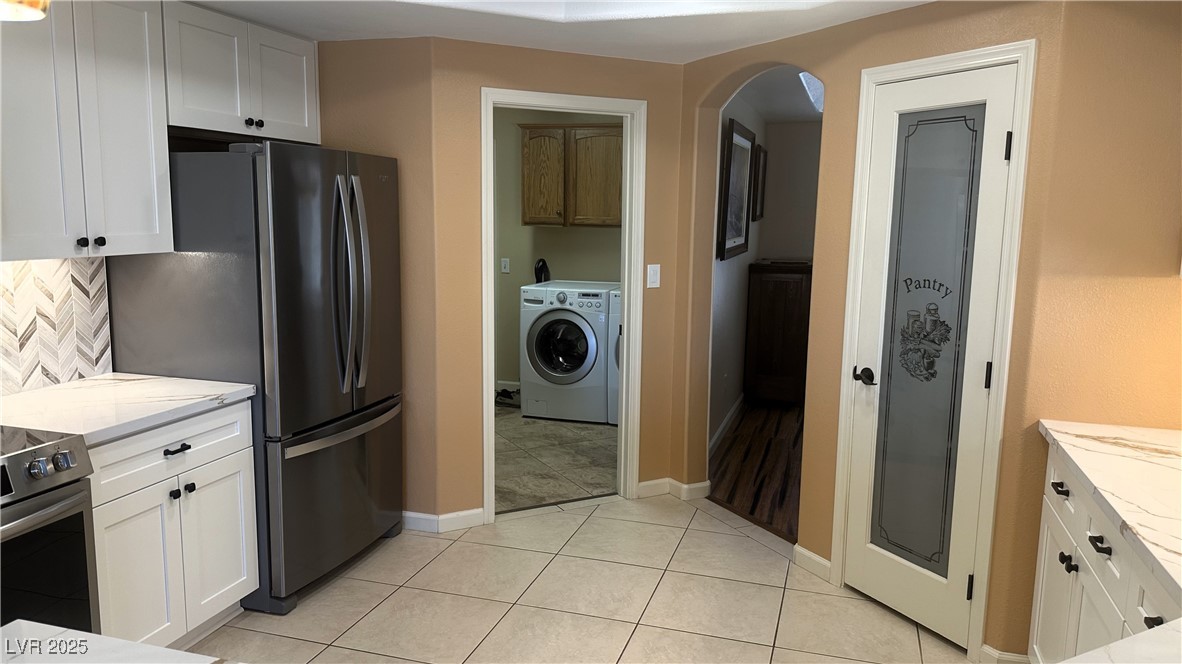 5480 Lincolnwood Court Property Photo 19