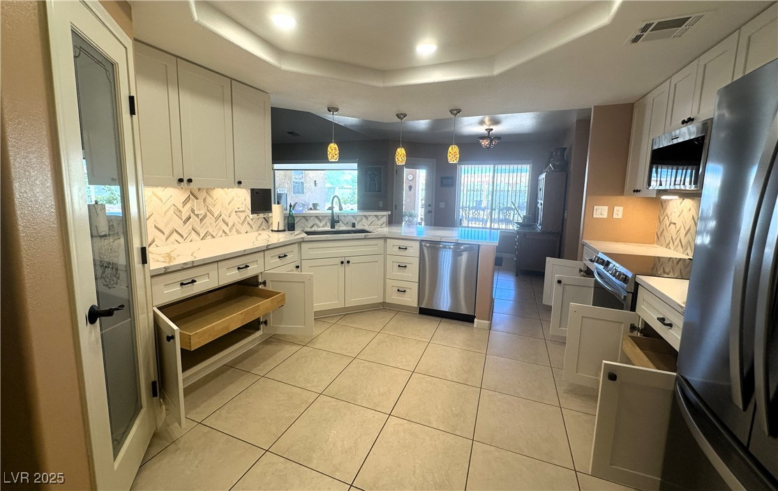 5480 Lincolnwood Court Property Photo 33