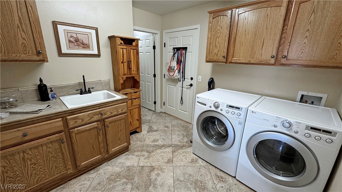 5480 Lincolnwood Court Property Photo 37