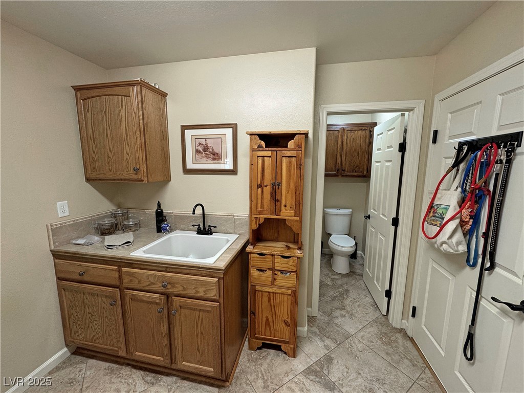 5480 Lincolnwood Court Property Photo 39