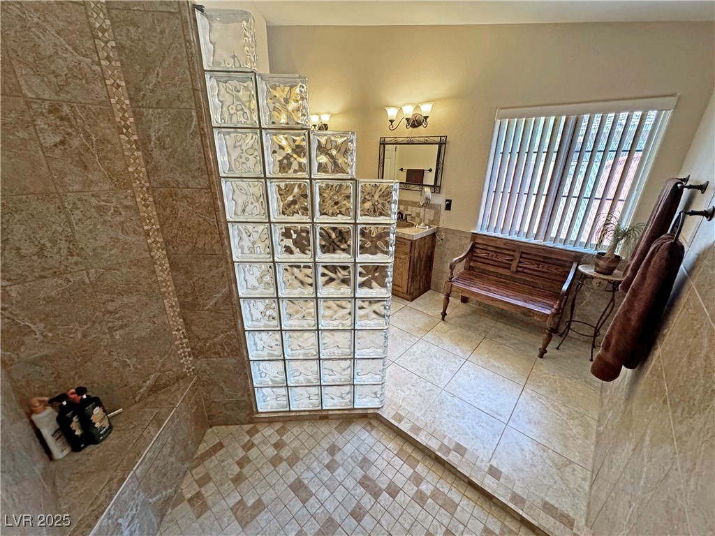 5480 Lincolnwood Court Property Photo 47