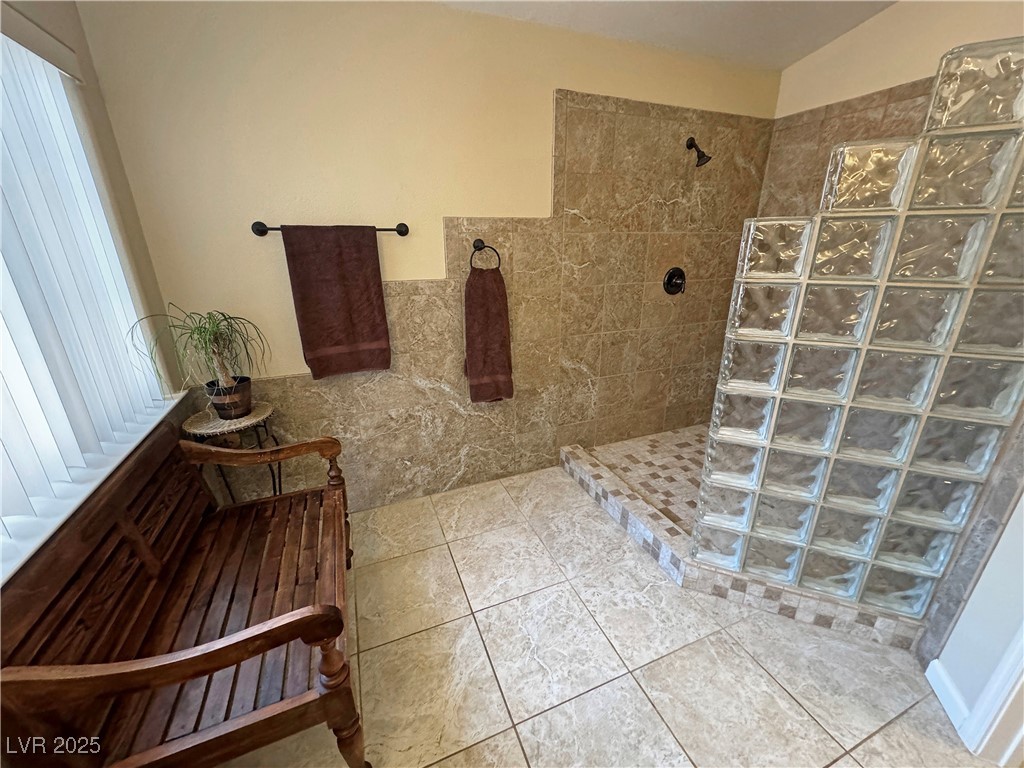 5480 Lincolnwood Court Property Photo 49
