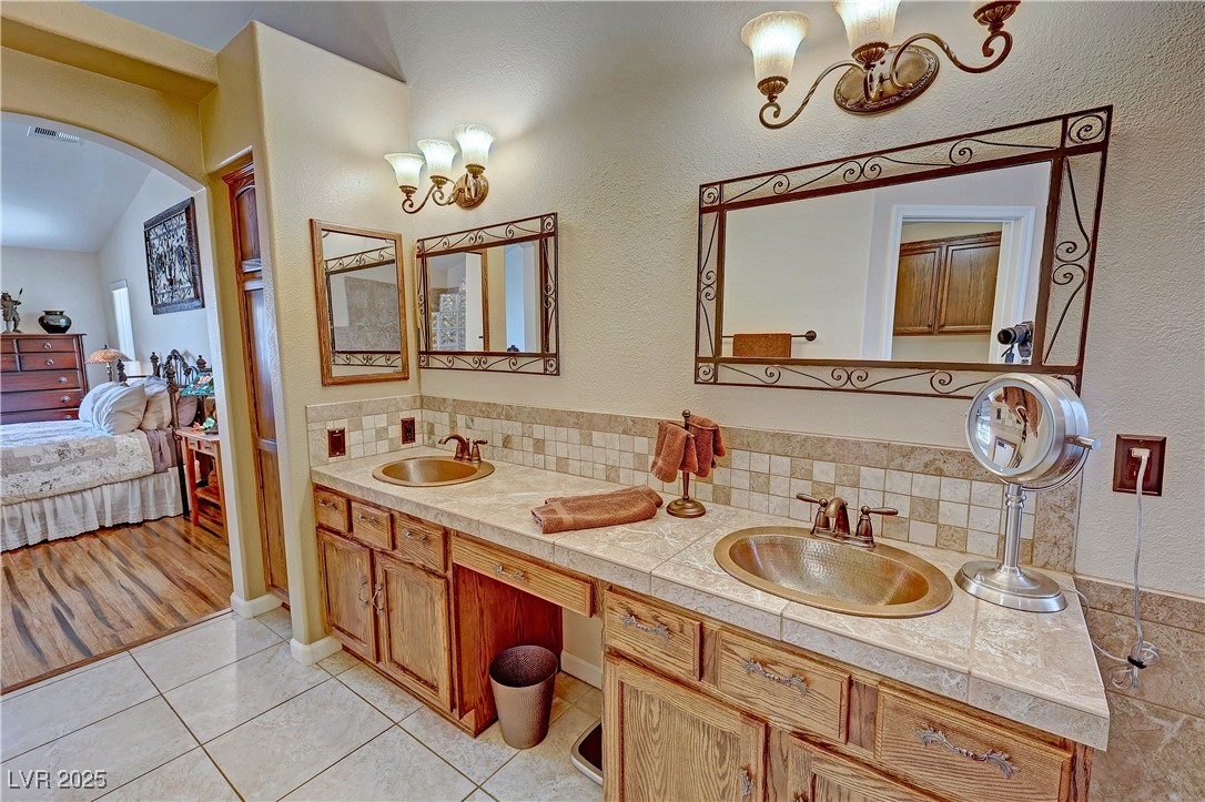5480 Lincolnwood Court Property Photo 55