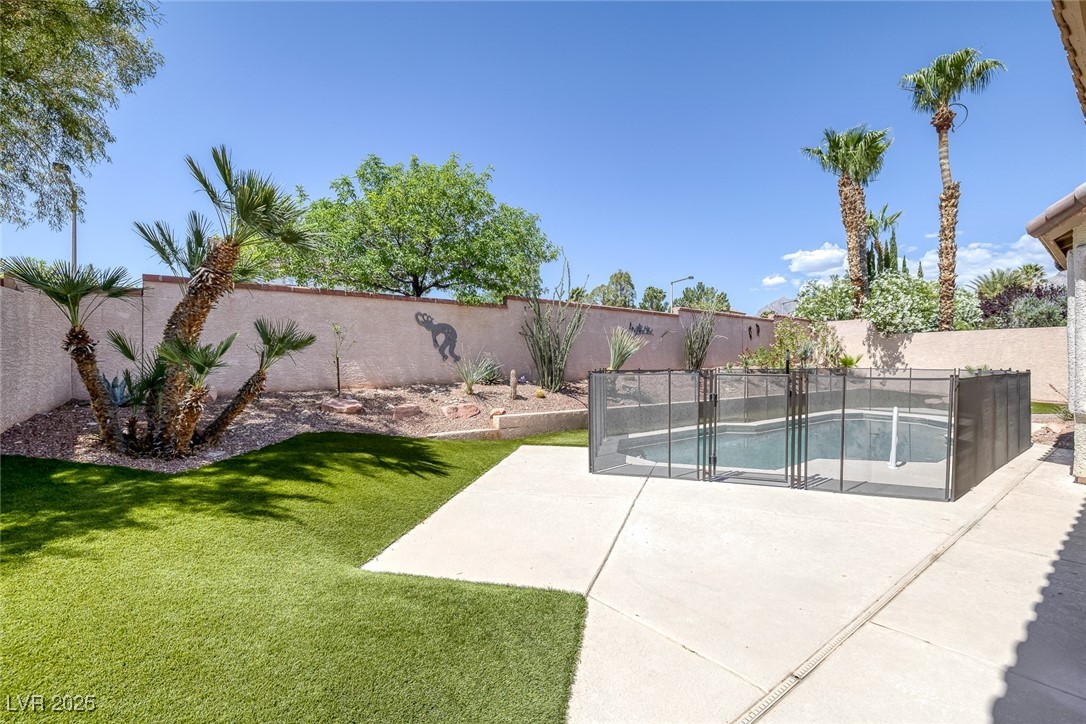 10113 Plomosa Place Property Photo 55