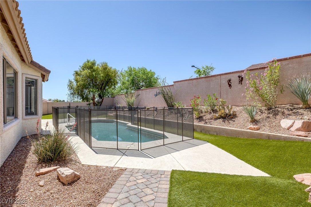 10113 Plomosa Place Property Photo 60