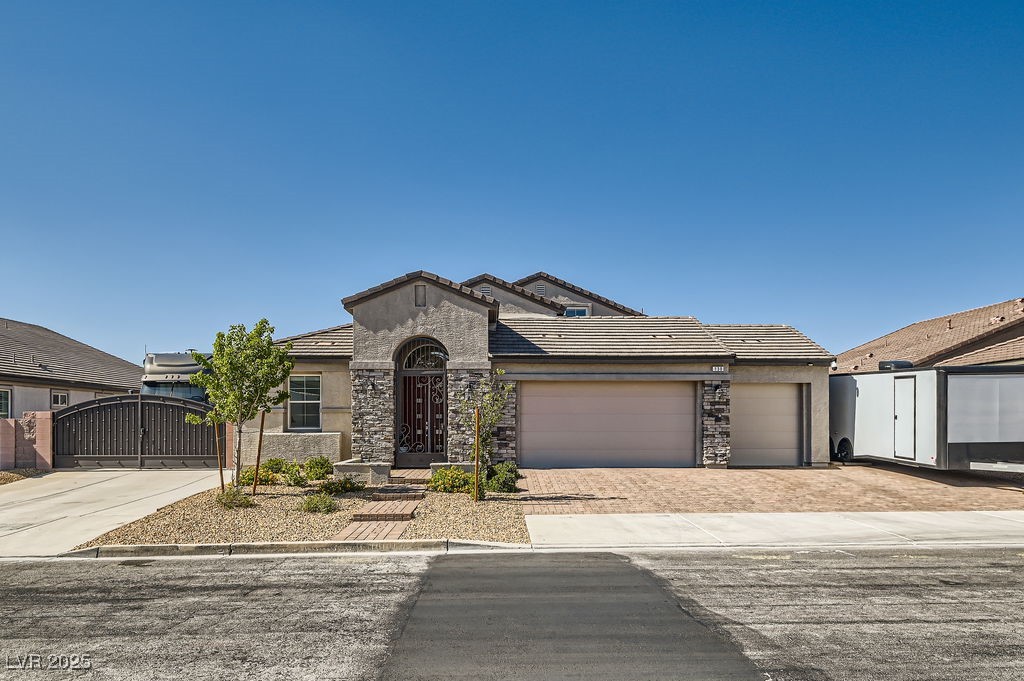 130 West Fairway Road Property Photo