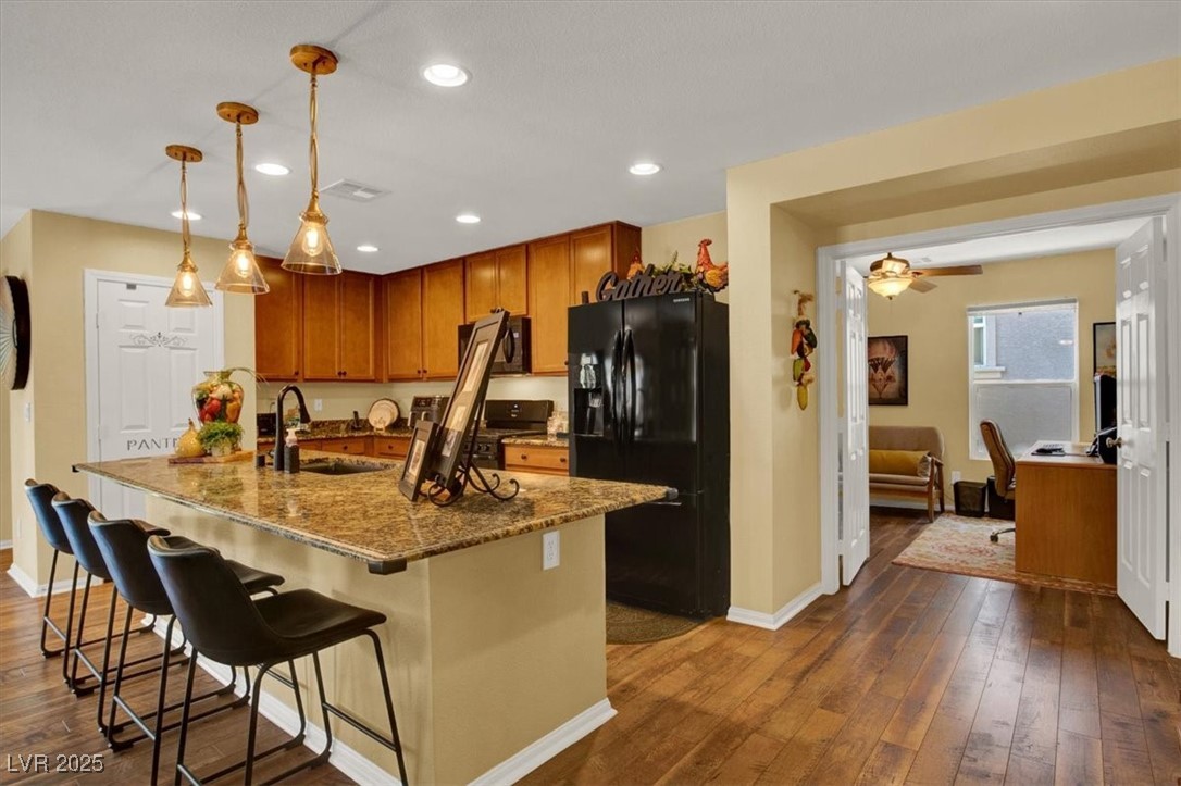 759 Star Apple Lane Property Photo 6