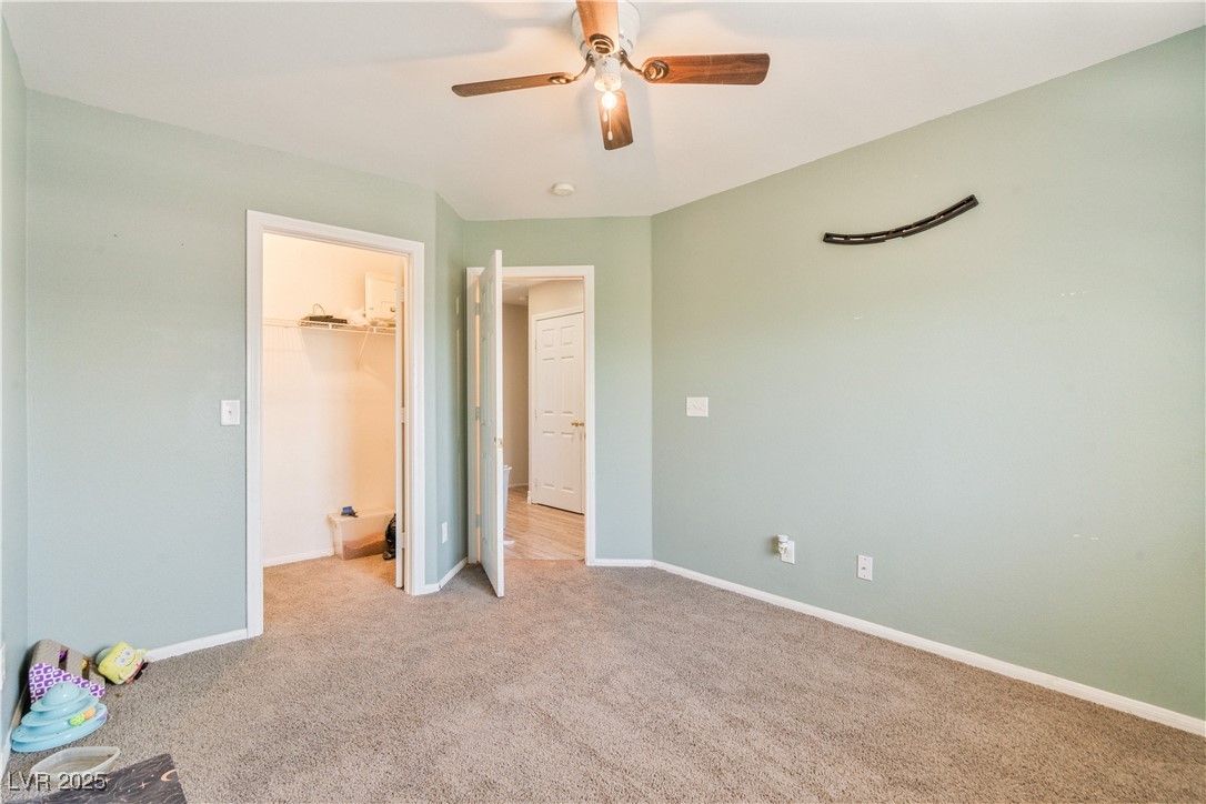 728 Twilight Blue Avenue Property Photo 11