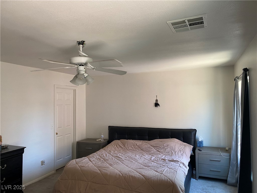 728 Twilight Blue Avenue Property Photo 16