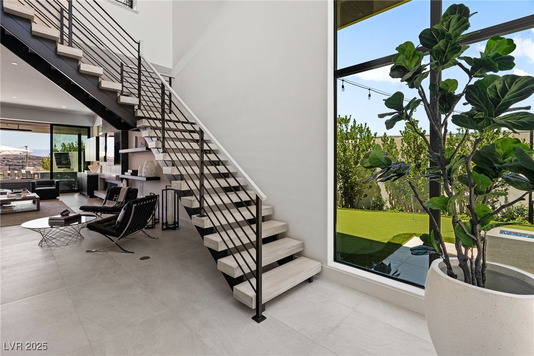 507 Serenity Point Drive Property Photo 8