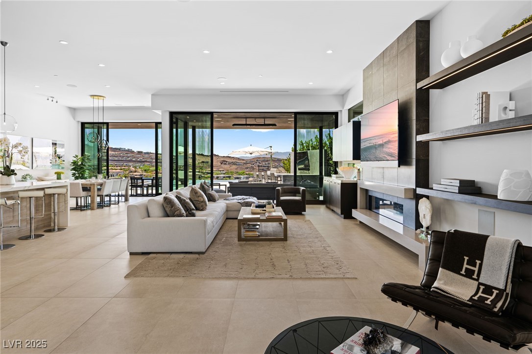 507 Serenity Point Drive Property Photo 11