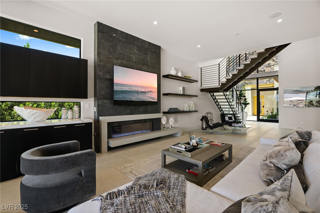 507 Serenity Point Drive Property Photo 15