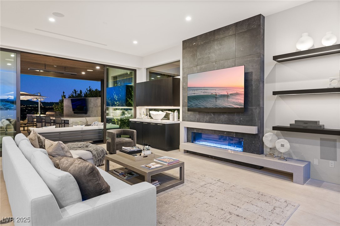 507 Serenity Point Drive Property Photo 37