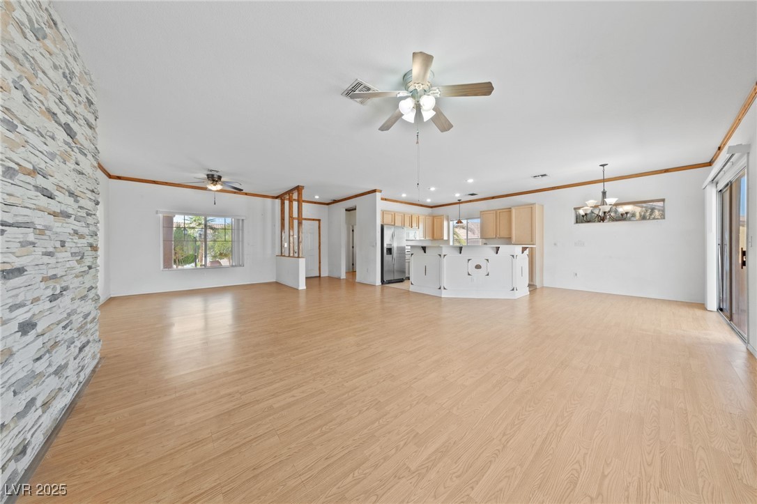 2537 Terrytown Avenue Property Photo 1