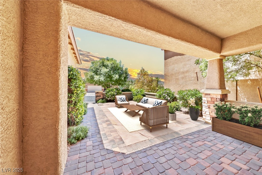 1134 Pandora Canyon Street Property Photo 4