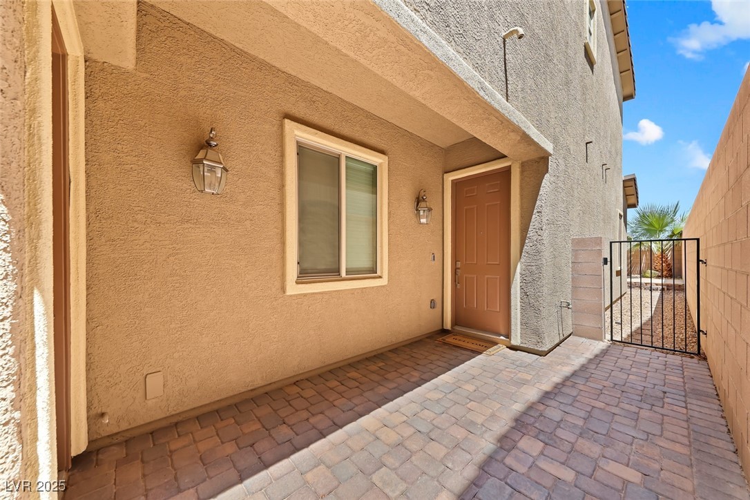 1134 Pandora Canyon Street Property Photo 14