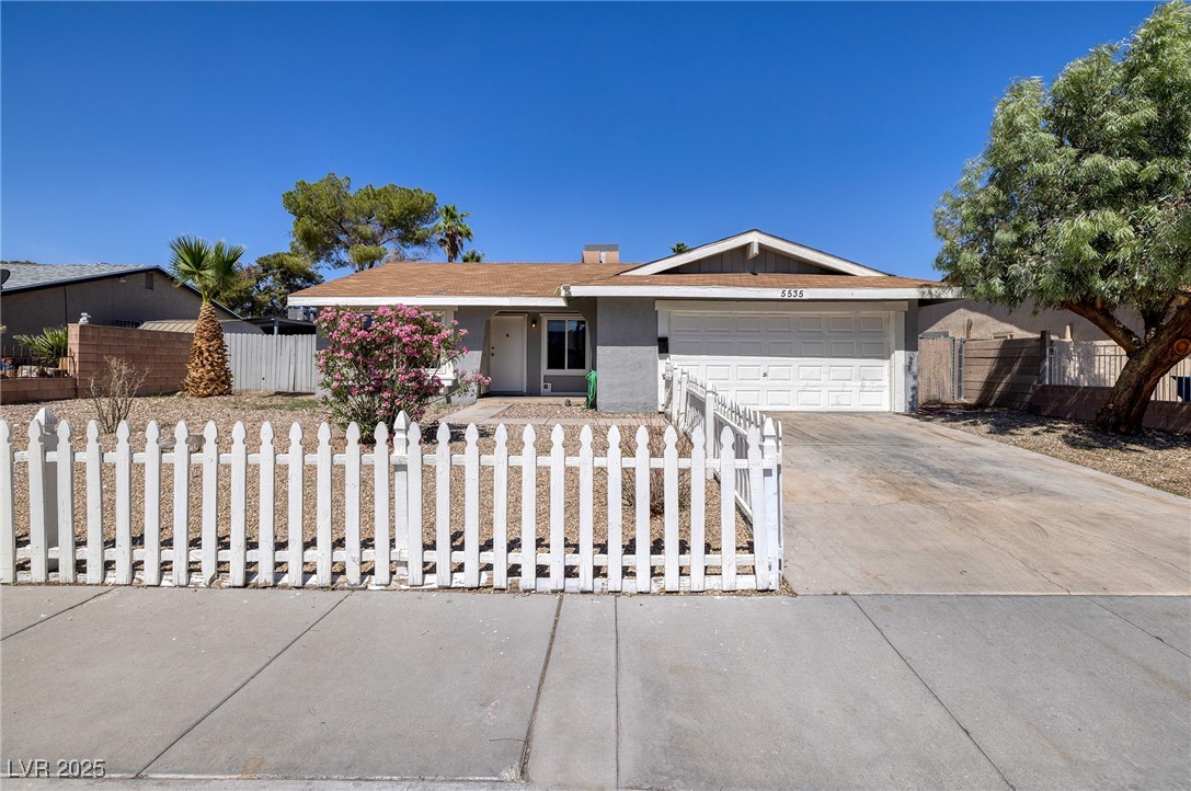 5535 Oxbow Street Property Photo 1