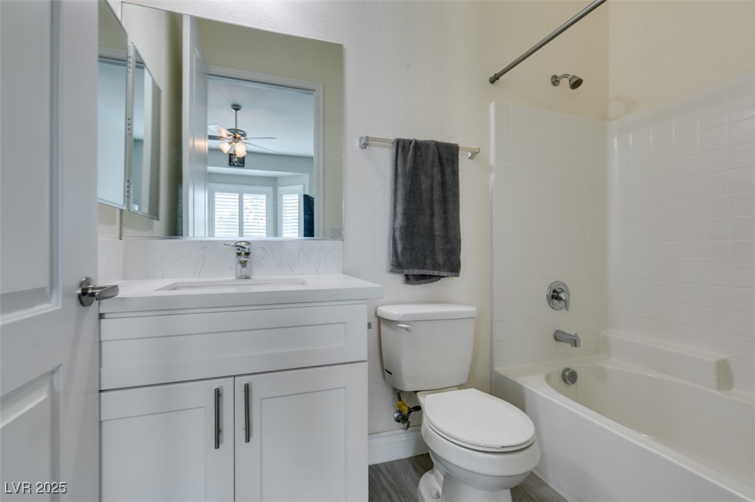 6131 Rio Vista Street Property Photo 42