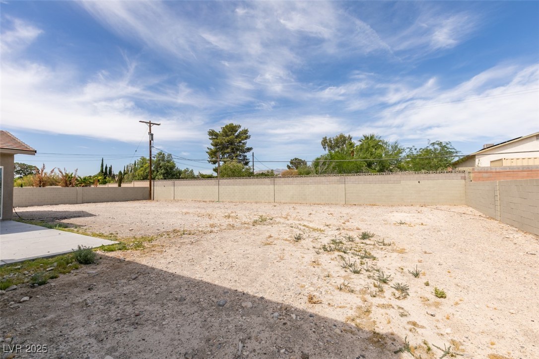 6131 Rio Vista Street Property Photo 54