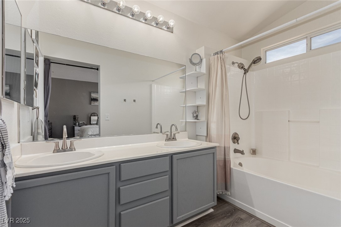 4622 English Lavender Avenue Property Photo 16