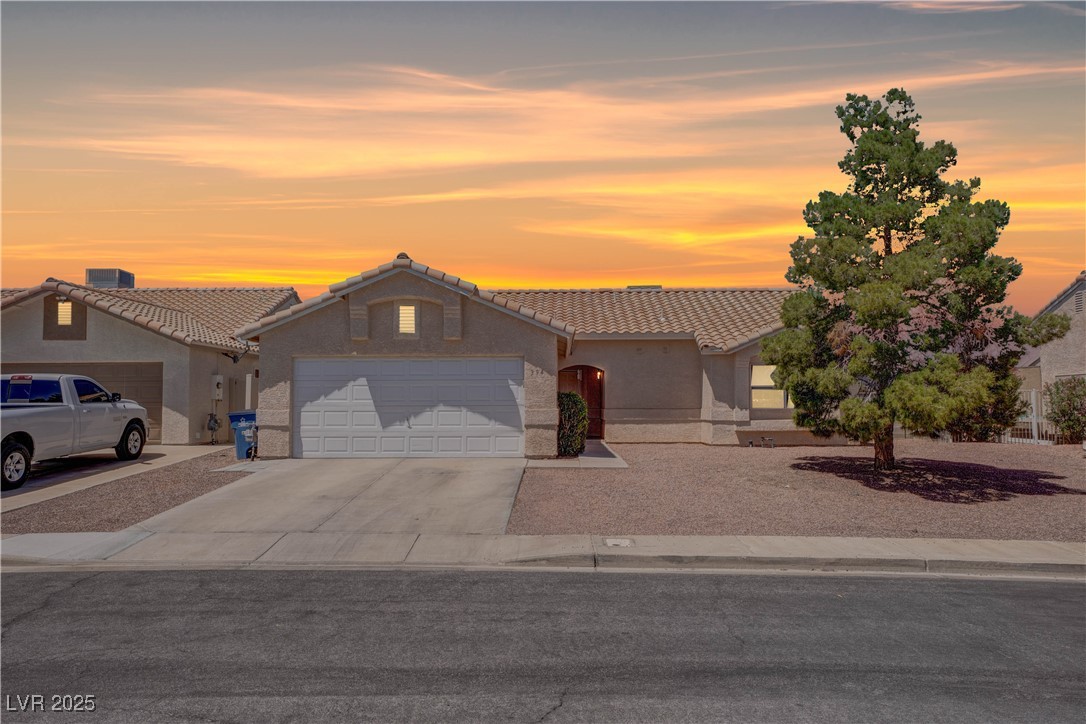 394 Lombardy Circle Property Photo 1