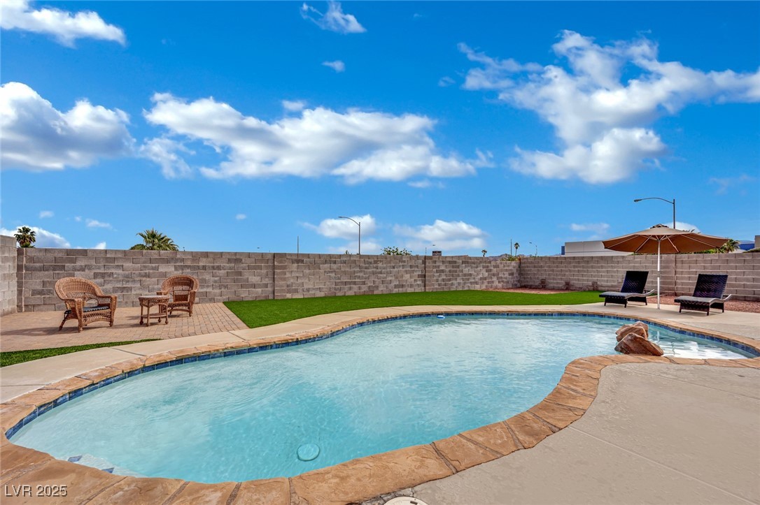 394 Lombardy Circle Property Photo 18