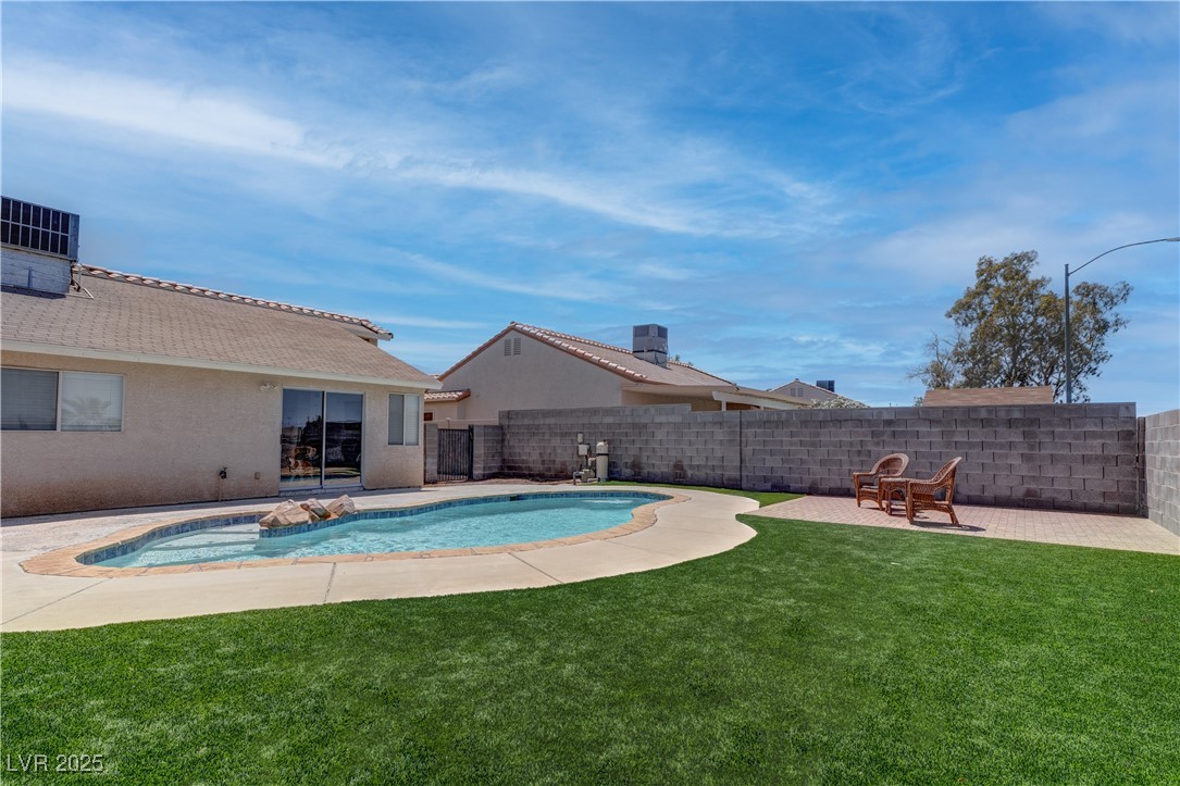 394 Lombardy Circle Property Photo 19