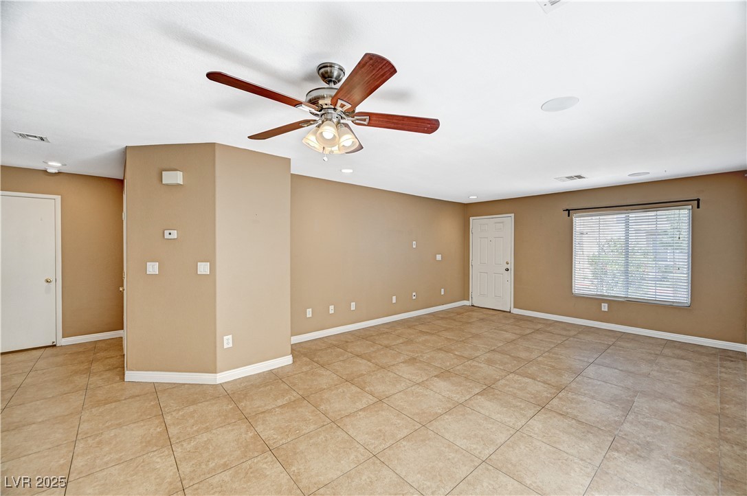7261 High Cascade Avenue Property Photo 12