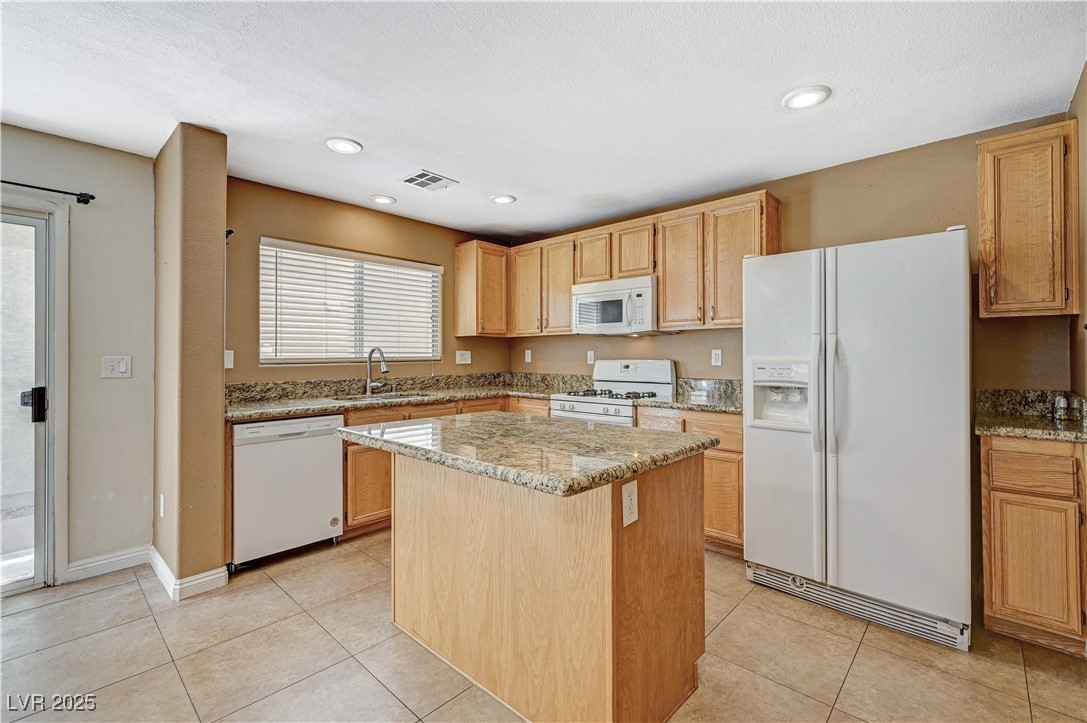 7261 High Cascade Avenue Property Photo 17