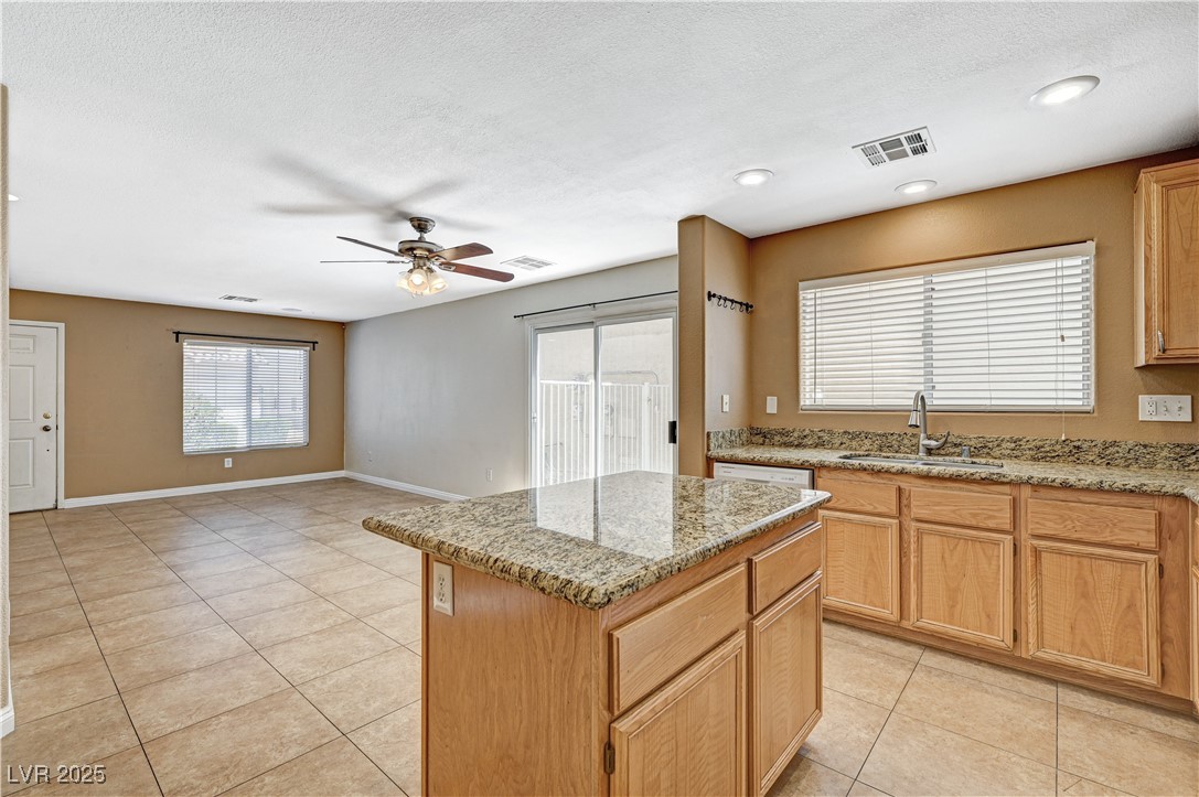 7261 High Cascade Avenue Property Photo 18
