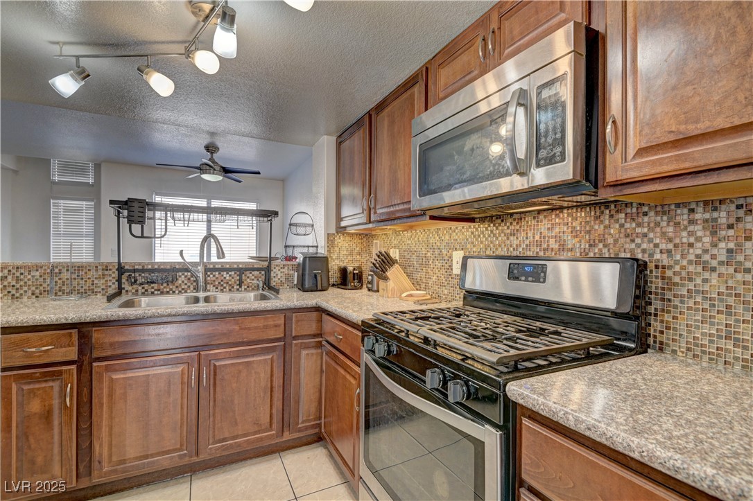 5450 Morris Street 1220 Property Photo 11