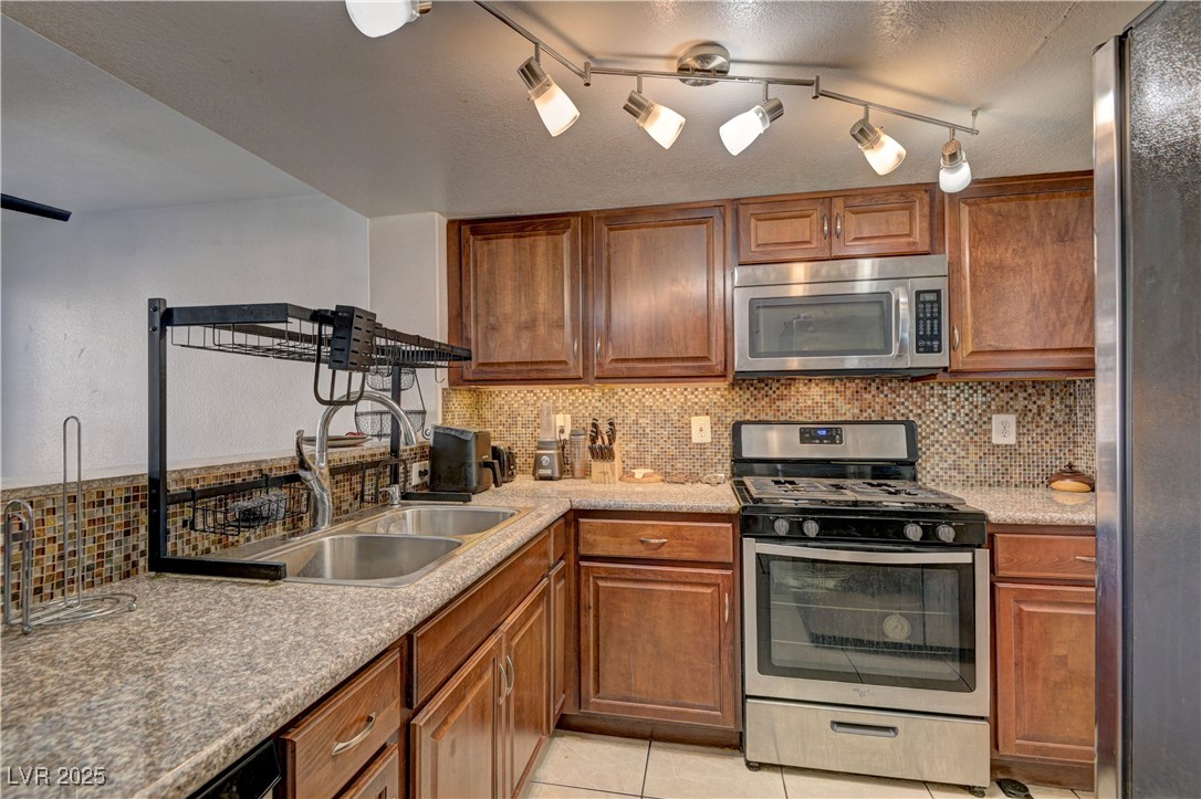 5450 Morris Street 1220 Property Photo 13