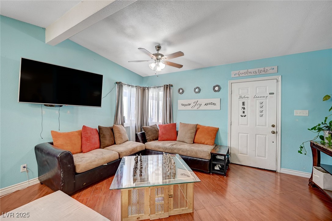 1816 Silver Birch Lane Property Photo 6