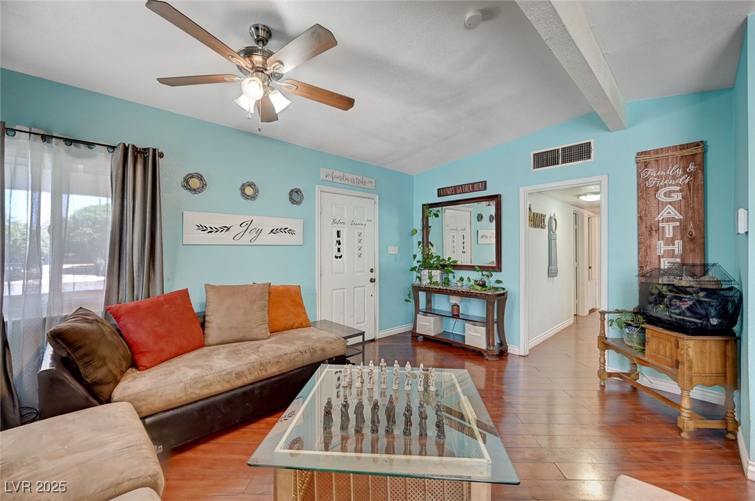 1816 Silver Birch Lane Property Photo 8