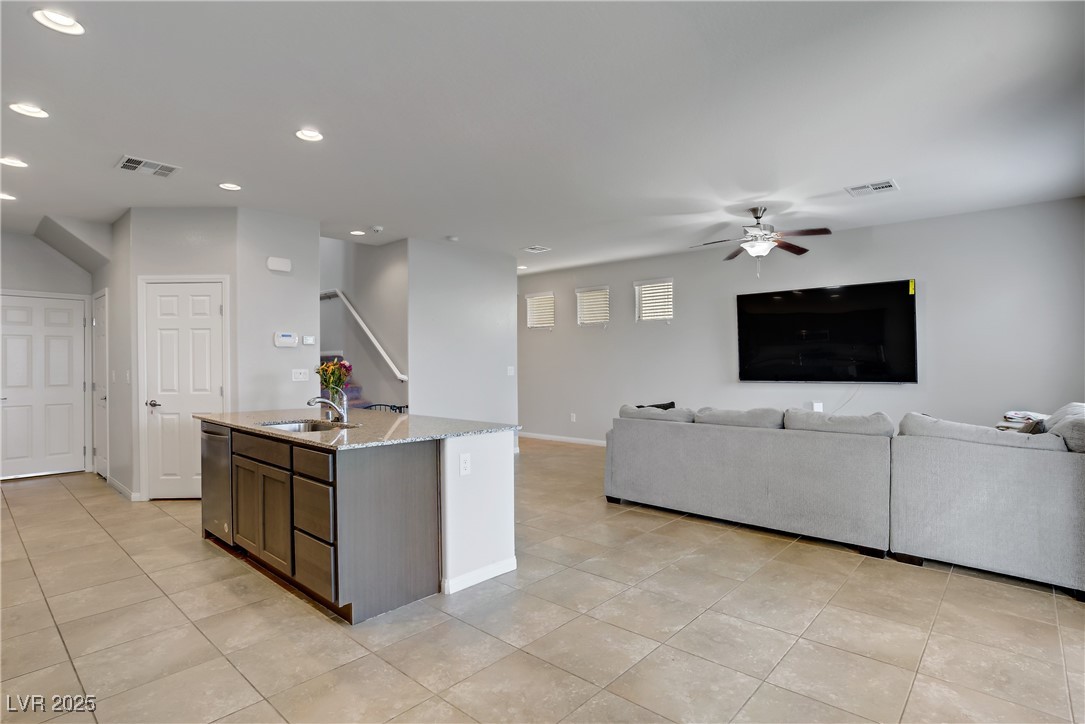 9035 Drummer Bay Avenue Property Photo 4