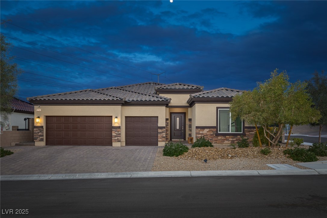 5234 Savannah Rose Street Property Photo 1