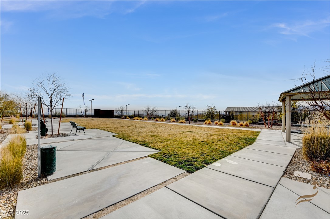 11837 Grassy Plain Avenue Property Photo 58