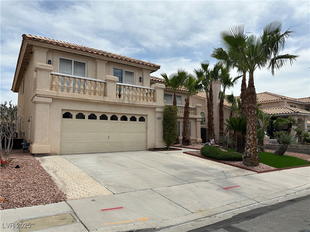 3340 Shallow Pond Drive Property Photo 1