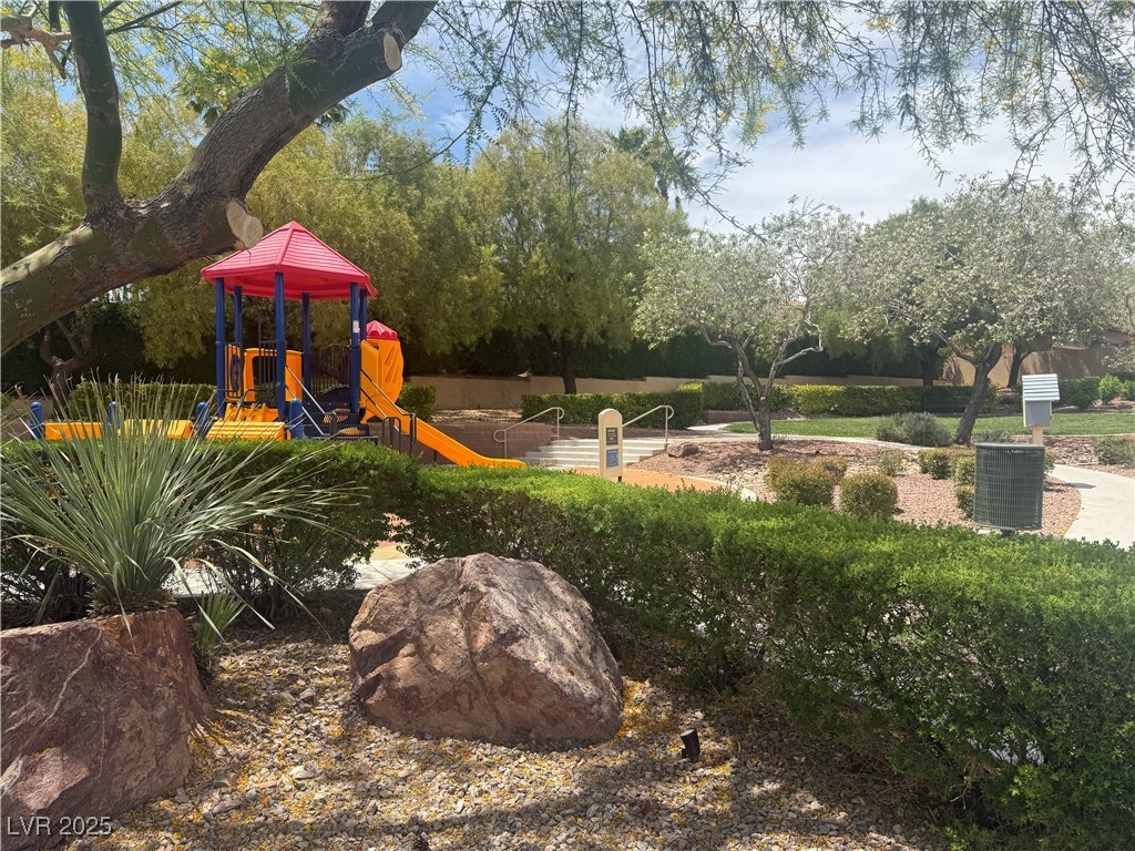 530 Calahonda Court Property Photo 3
